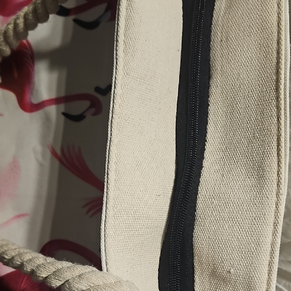 Bahamas Flamingo Print Tote Bag - Pink and White - Picture 3 of 3